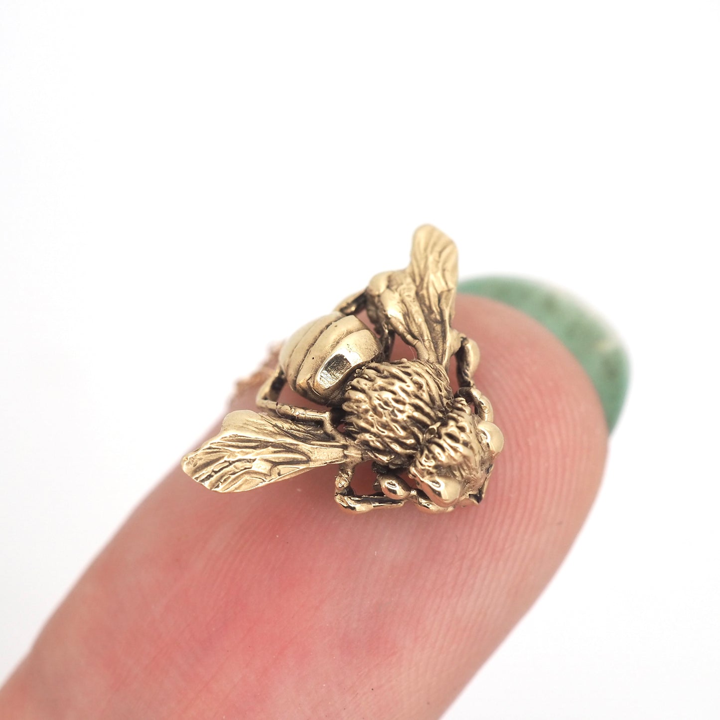Honey Bee gold pendant