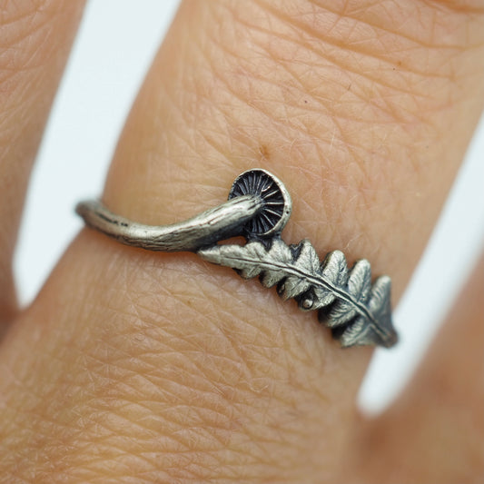 Tiny fern and mushroom ring