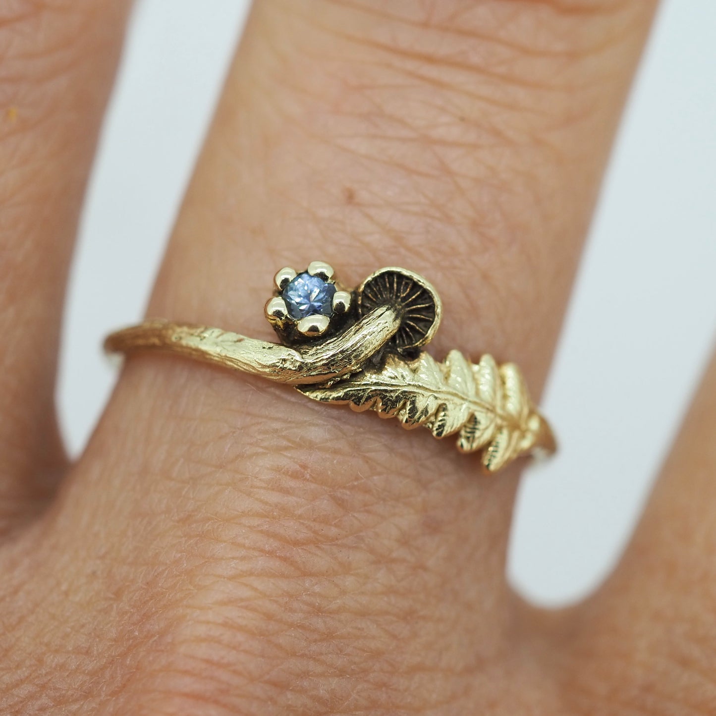 Mushroom and fern gemstone ring small