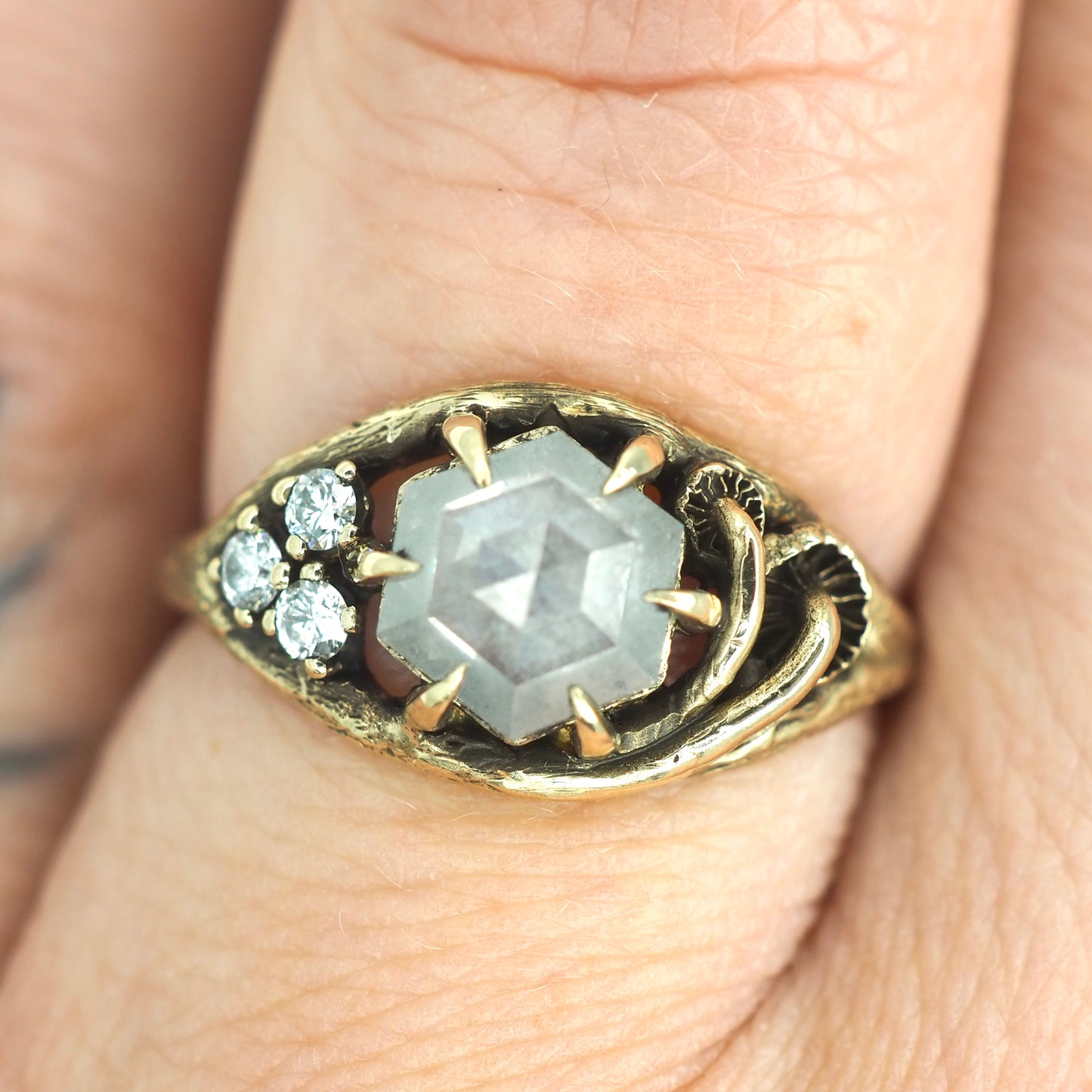 Caldera ring with 1 ct salt and pepper diamond