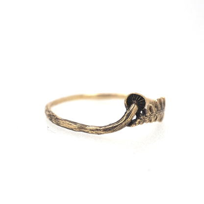 Fern and mushroom ring mini