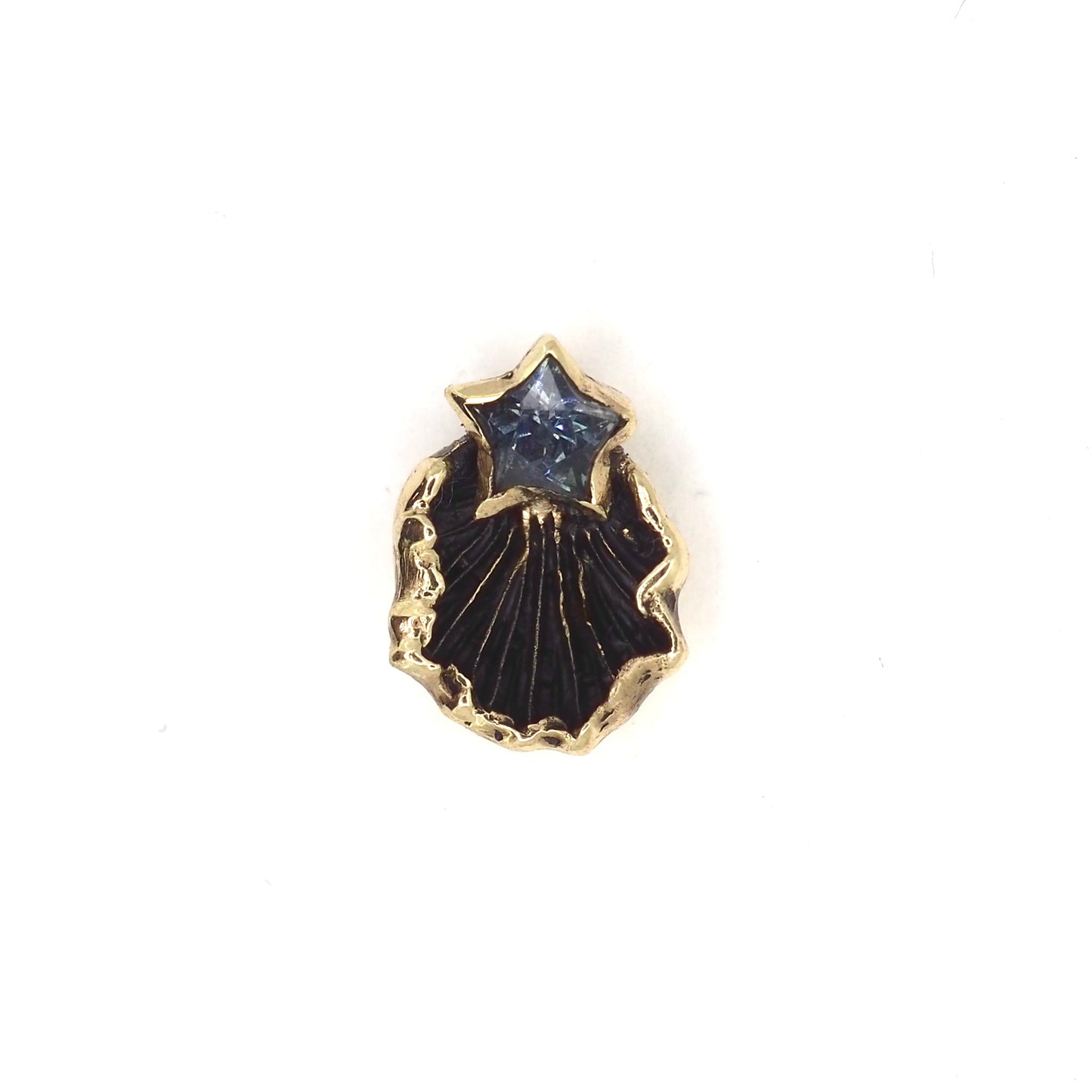 Oyster mushroom stud with Montana sapphire star