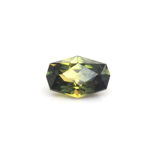 Green Australian sapphire woz cut .5ct