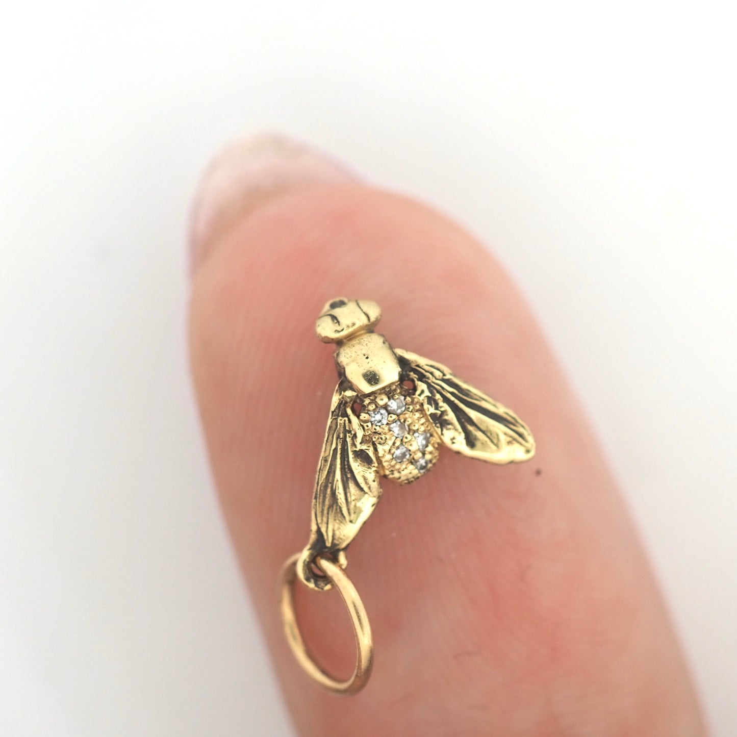 Fly charm with diamonds small