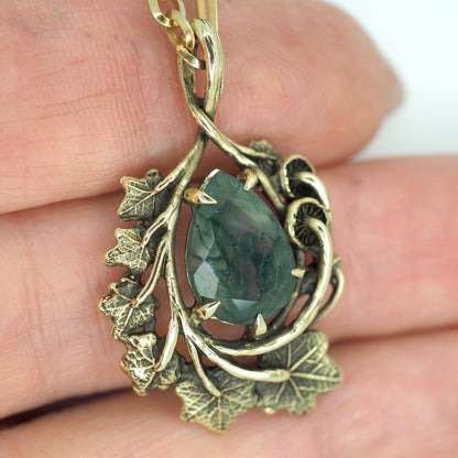 Framed Moss agate pendant