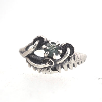 Three sisters ring in silver