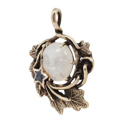 Night garden pendant with sapphire star