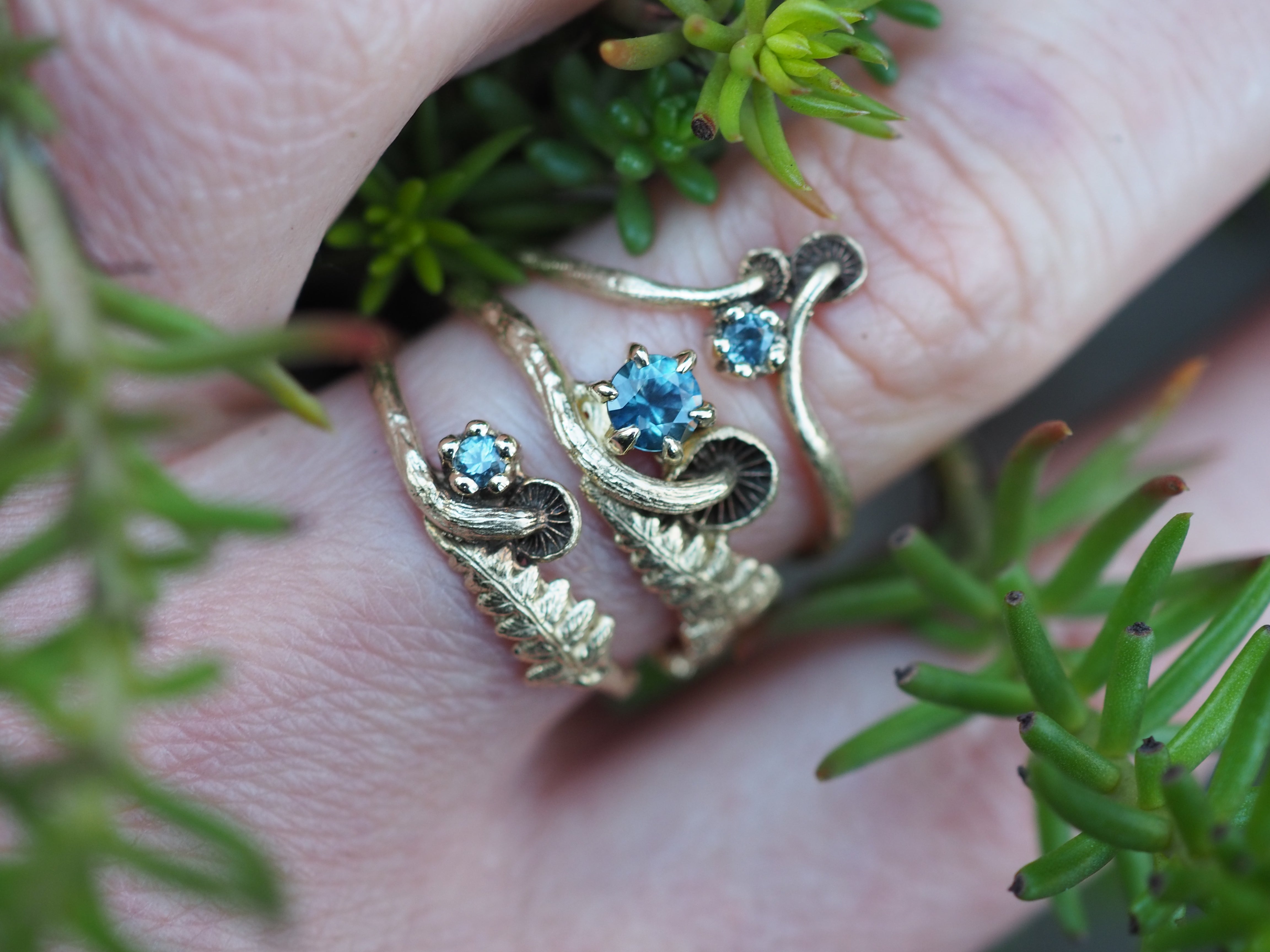 Fern and mushroom gemstone ring mini