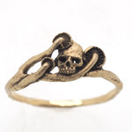 Skull and mushrooms ring gold