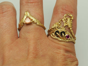 Scorpion apex ring gold