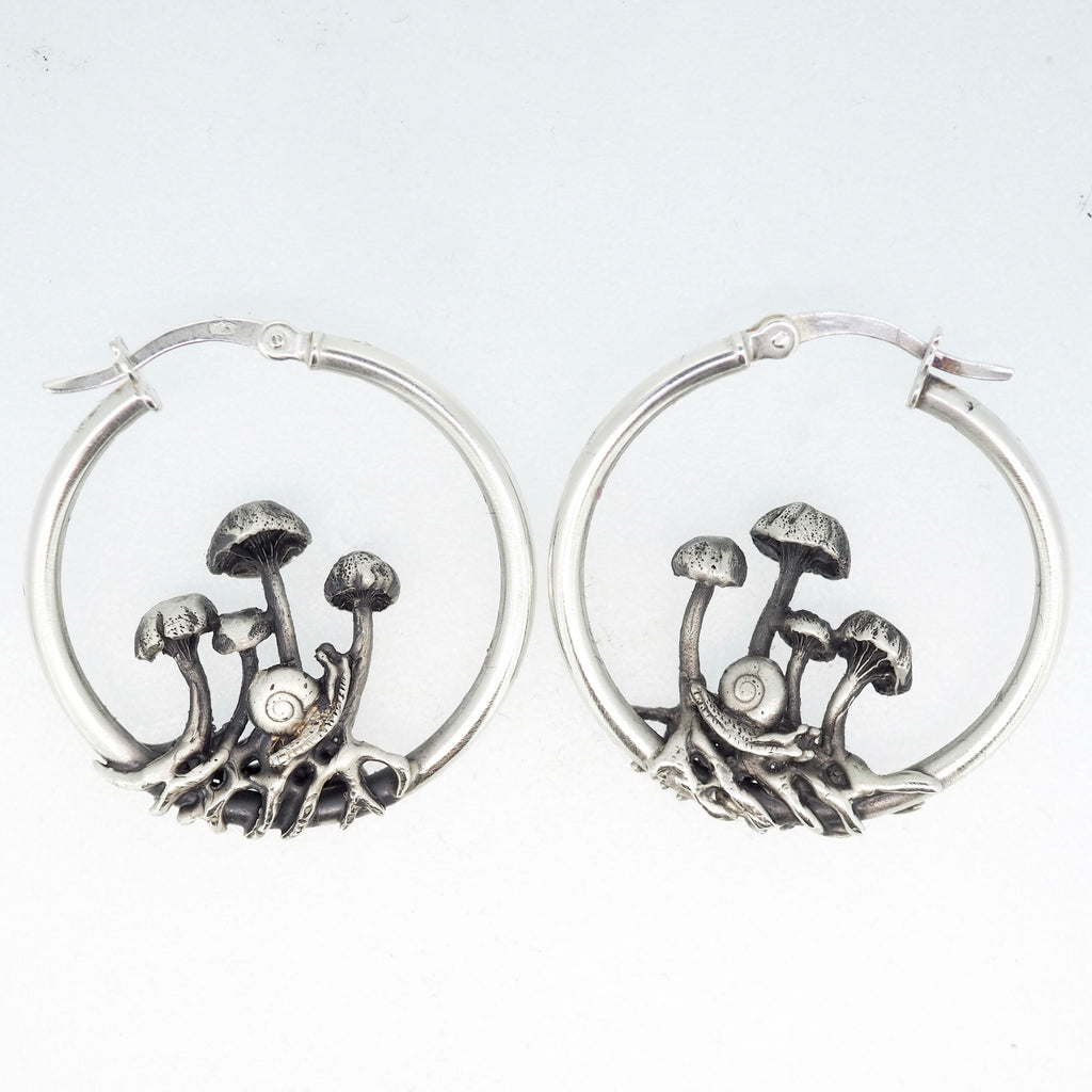 Small mushroom hoop earrings with snails