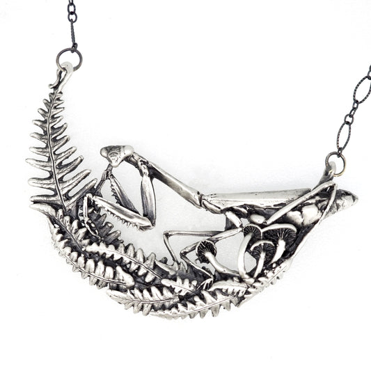 Mantis necklace