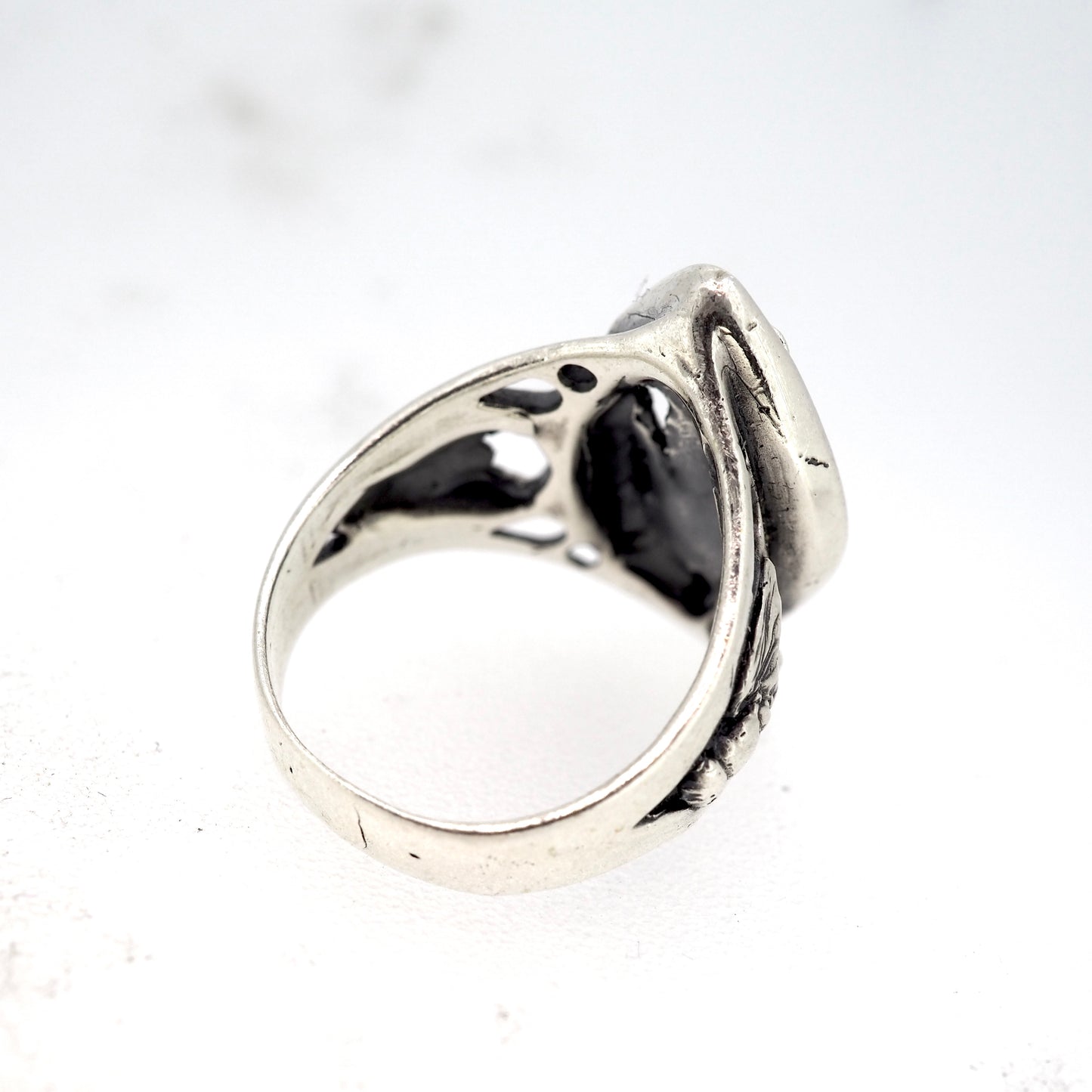 Mantis navette ring