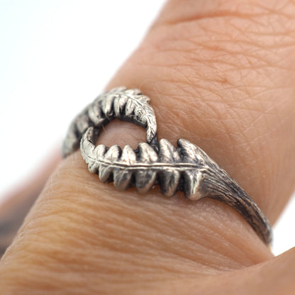 Fernfinity ring