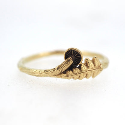 Fern and mushroom ring mini