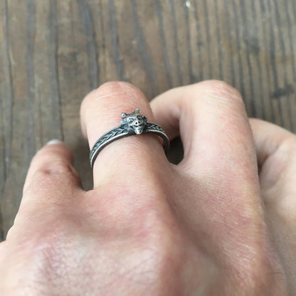 Little devil ring